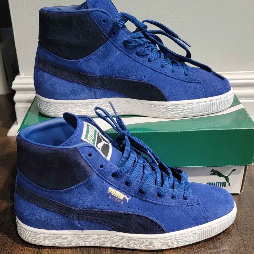 COPY - Puma mid classic sneakers size 7 in mens/8.5 in womens.